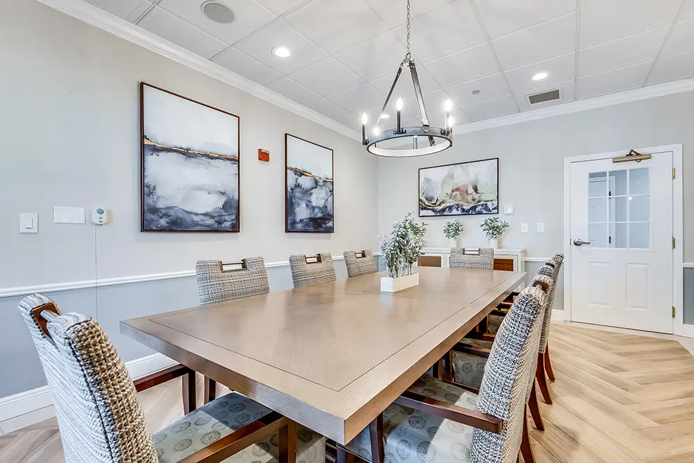 Dining Area Dining Area